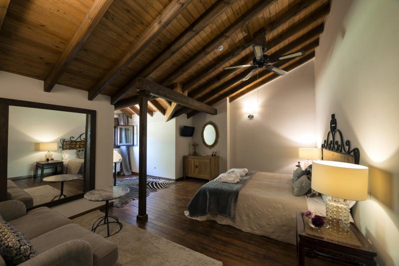 La Casona De Valfrio- Adults Only Vendégház Collado Kültér fotó