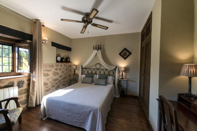 La Casona De Valfrio- Adults Only Vendégház Collado Kültér fotó